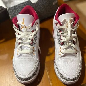AIR JORDAN 3 RETRO 'CARDINAL RED'